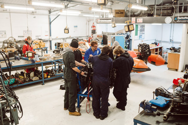 Maritime & Coastguard Agency Approved Engines Course (MCAAEC)